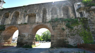 Teile der Porta Maggiore in Rom heruntergefallen