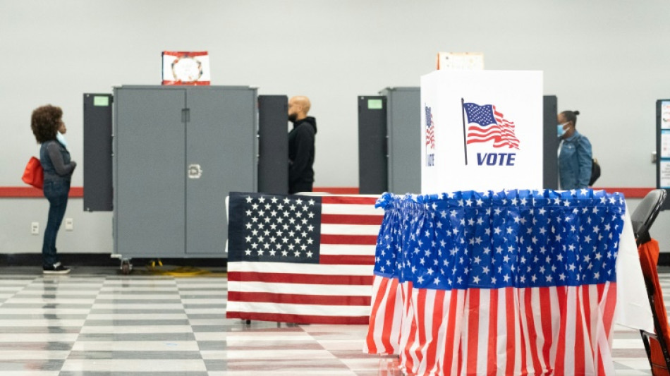 Les liti&egrave;res pour chat &agrave; l'&eacute;cole, "fake news" au coeur des &eacute;lections l&eacute;gislatives am&eacute;ricaines
