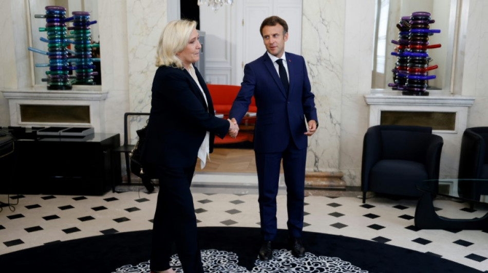 Macron to address France over political impasse