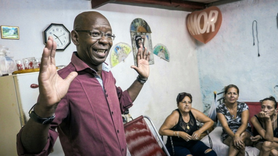 Opositores s&atilde;o detidos antes de entrevista coletiva em Cuba