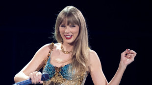 US-Popstar Taylor Swift bricht mit neu aufgelegtem Album mehrere Rekorde