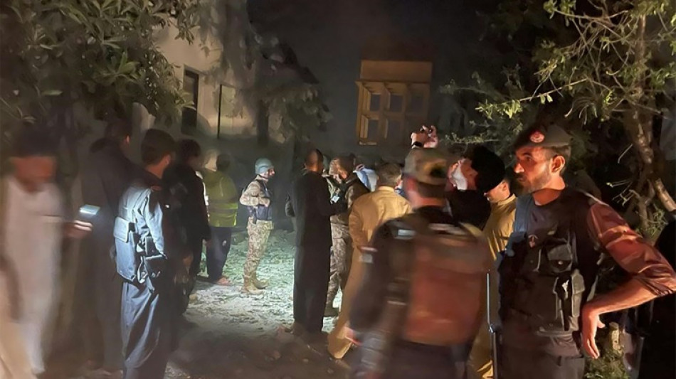 Explos&otilde;es em delegacia deixam 12 mortos e 50 feridos no Paquist&atilde;o