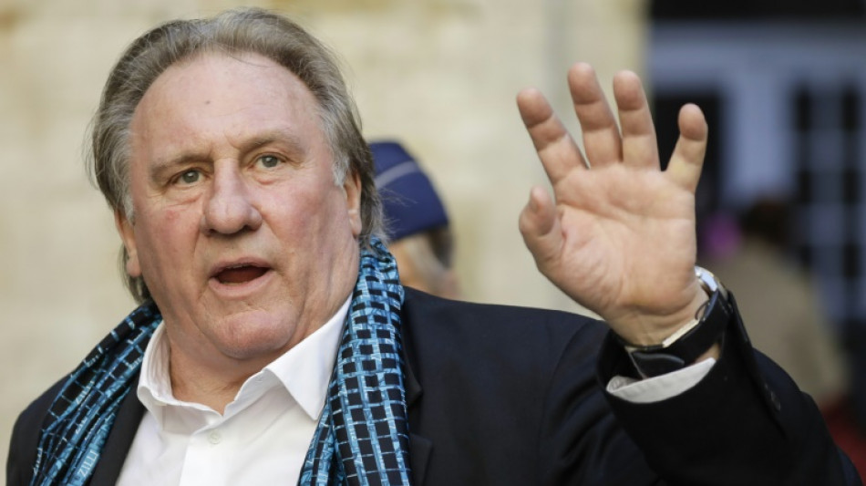 MP franc&ecirc;s pede julgamento contra ator G&eacute;rard Depardieu por acusa&ccedil;&otilde;es de estupro
