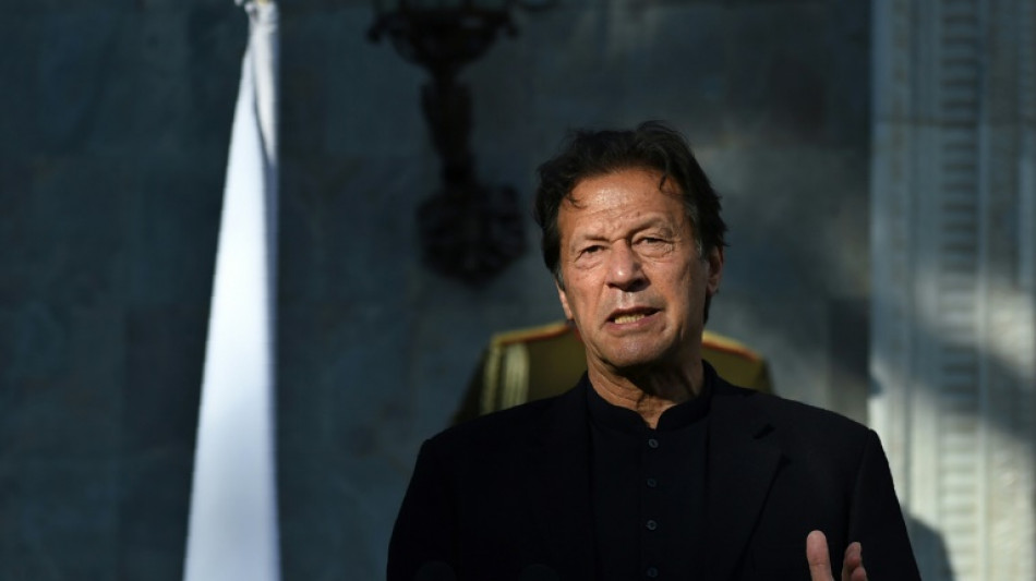 Pakistans Premierminister Khan durch Misstrauensvotum gest&uuml;rzt