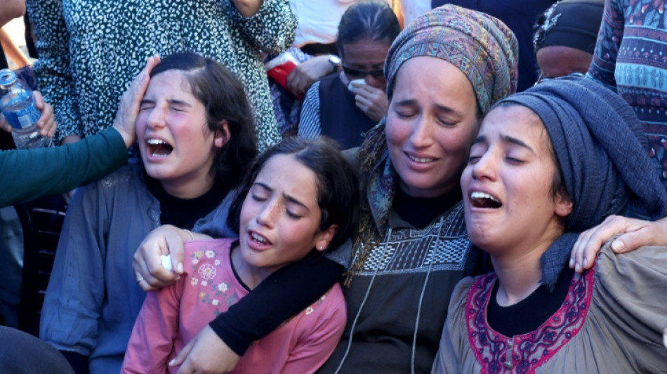 Israelenses e palestinos choram seus mortos ap&oacute;s nova onda de viol&ecirc;ncia