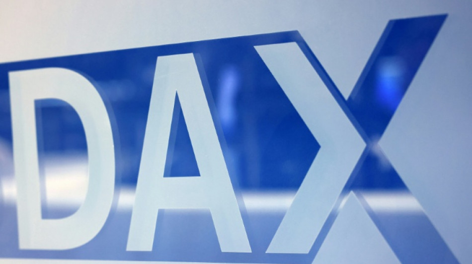 Vorstandsgeh&auml;lter b&ouml;rsennotierter Unternehmen gesunken - aber fast nur f&uuml;r Frauen