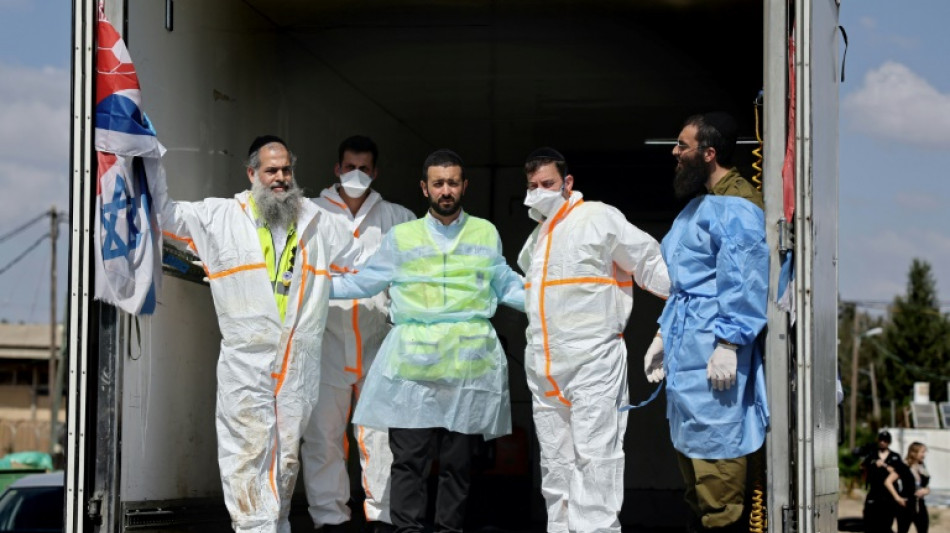 Identificar as v&iacute;timas do Hamas, o novo sofrimento de Israel