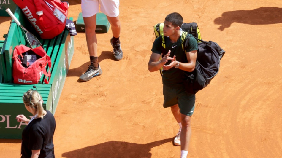 Carlos Alcaraz tambi&eacute;n cae en su primer partido en Montecarlo