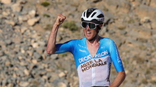 O'Connor gana la etapa reina del UAE Tour, Adams Yates abandona