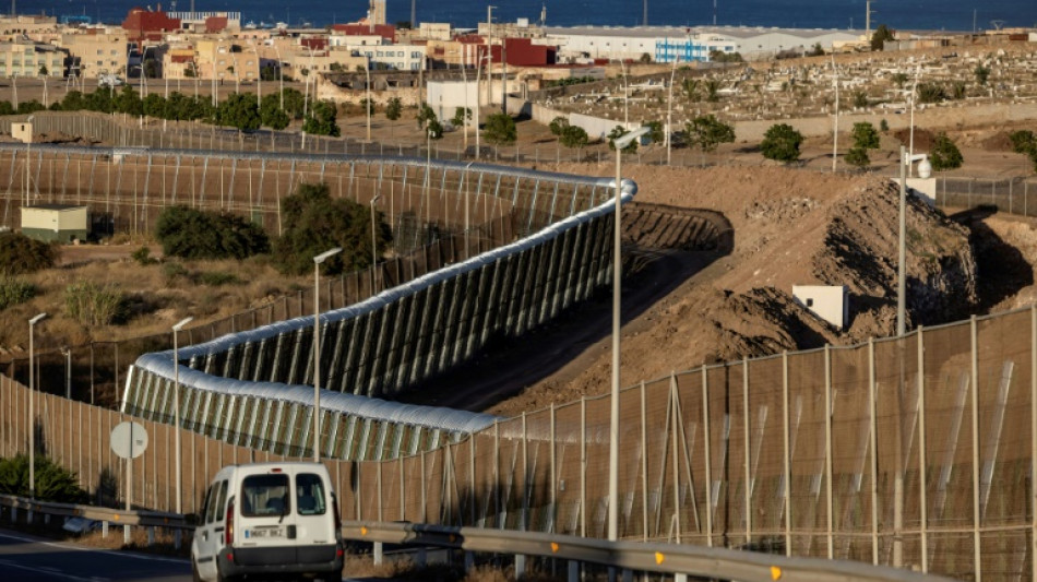 Haftstrafen f&uuml;r 33 Migranten nach Massenansturm auf Grenzanlage zu Melilla