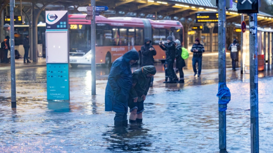 Sturmflut an Ostsee schw&auml;cht sich ab - Pegelst&auml;nde sinken