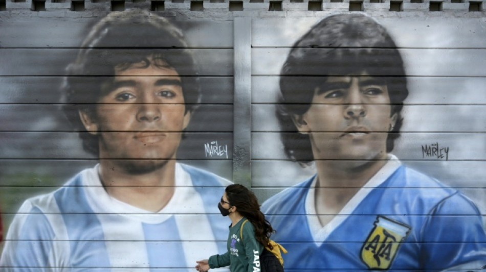 Julgamento pela morte de Maradona &eacute; anulado ap&oacute;s dois meses de debates e 40 depoimentos