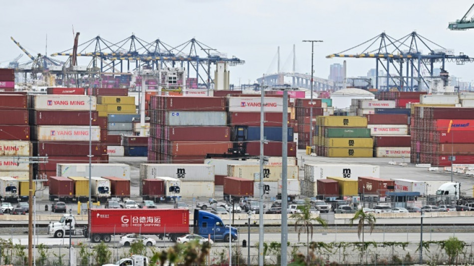 Trump dice que el acuerdo entre EEUU y Reino Unido es "total y completo"