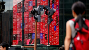 Asian markets dip after US tech slide