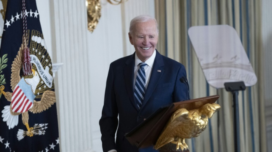Biden pro&iacute;be novas explora&ccedil;&otilde;es de petr&oacute;leo e g&aacute;s em imensa &aacute;rea mar&iacute;tima