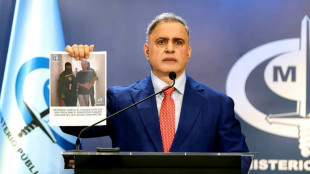Procurador venezuelano acusa ex-ministro de Petróleo de 'conspirar' com oposição e EUA