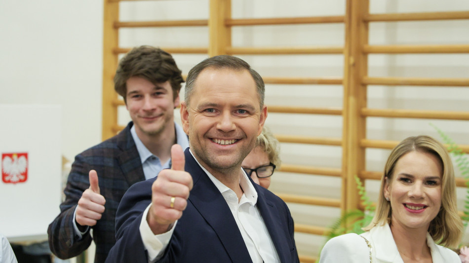 Nawrocki, 'vinceremo nella notte e salveremo il Paese'