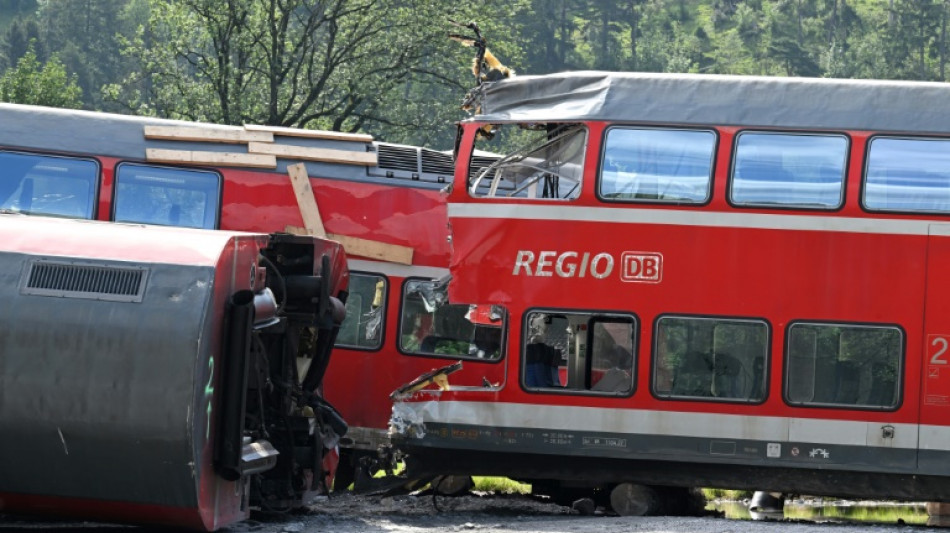 Beschädigte Betonschwellen Ursache für Zugunglück mit fünf Toten in Bayern