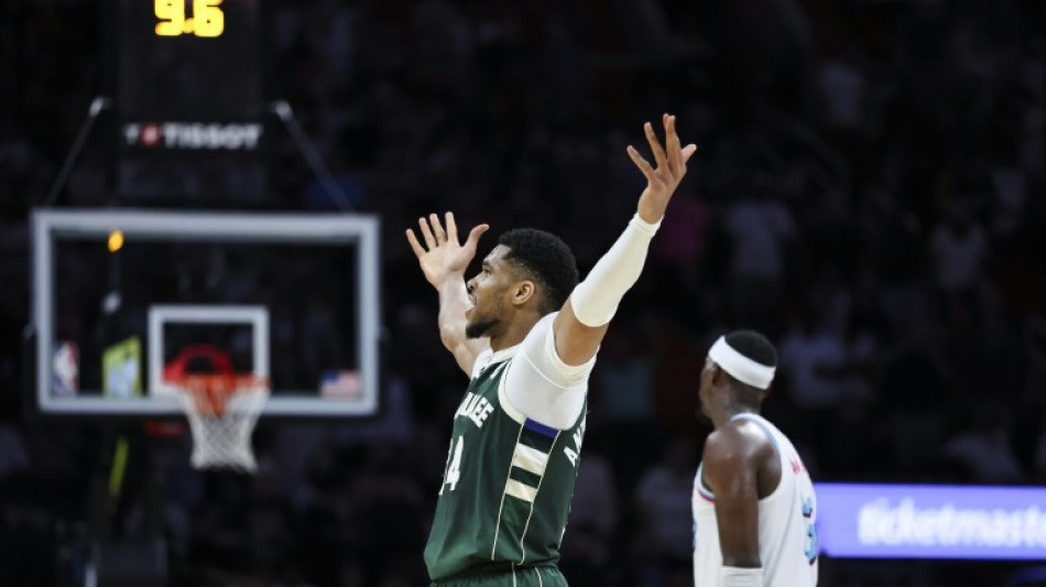 NBA: Les Bucks valident leur qualification pour les play-offs
