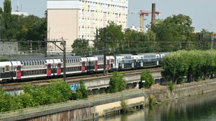 Pol&iacute;cia francesa investiga a descoberta de cinco corpos no rio Sena em duas semanas