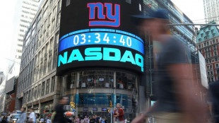 Wall Street ouvre dispers&eacute;e pour terminer la semaine