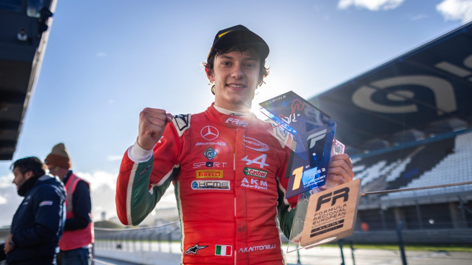 F1: Antonelli nella storia con prima pole; Aci 'simbolo filiera'