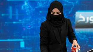 Afghanistans TV-Journalistinnen geben Widerstand gegen Verschleierung auf