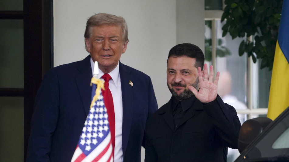 Trump esclude trilaterale in settimana, 'tra 7-15 giorni'