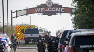 Homem abre fogo e mata oito pessoas em shopping do Texas