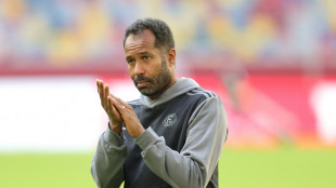 Trotz Krise: D&uuml;sseldorf verl&auml;ngert mit Thioune