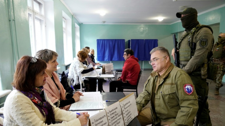 Erste Ergebnisse nach Abschluss der "Referenden" in der Ukraine veröffentlicht