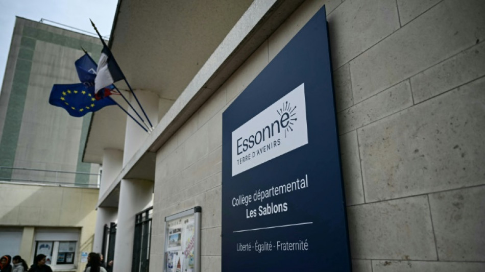 Viry-Ch&acirc;tillon: l'adolescent pass&eacute; &agrave; tabac est d&eacute;c&eacute;d&eacute;