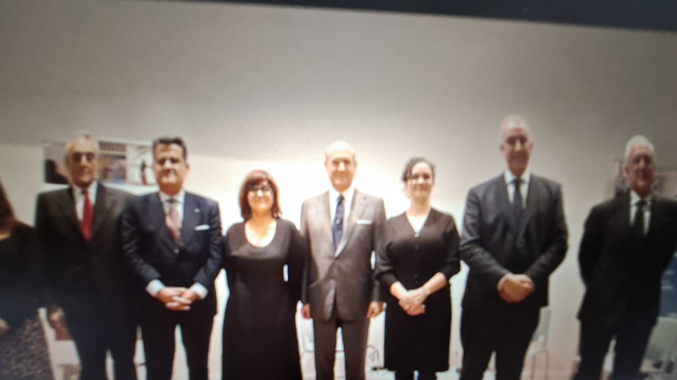 'Sotto nuovi cieli' presentato all'Accademia di Spagna a Roma