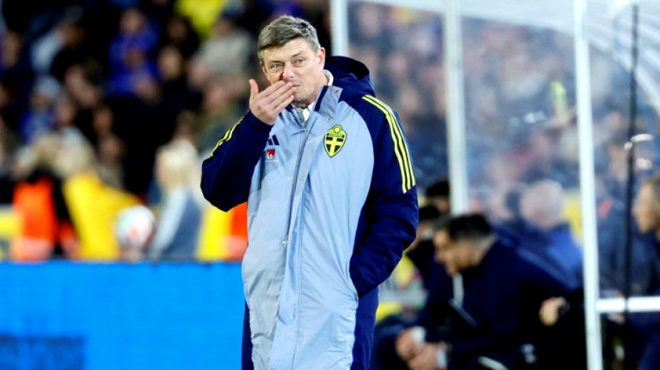 Mal nas Eliminat&oacute;rias, Su&eacute;cia demite t&eacute;cnico Jon Dahl Tomasson