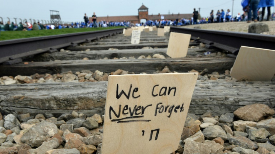 Mitarbeiter von rechtsextremistischem Verlag ab M&auml;rz in Dresden vor Gericht