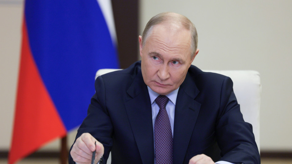 Ambasciatore russo accusa, 'Gb dietro ultimi raid di Kiev'