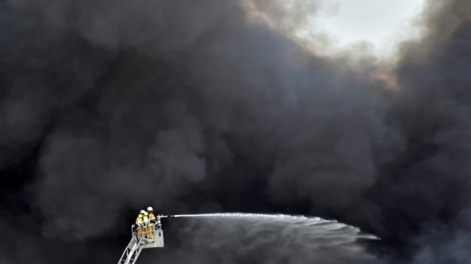 Großbrand in Industriegebiet in Freiburg: Mindestens 50 Millionen Euro Schaden