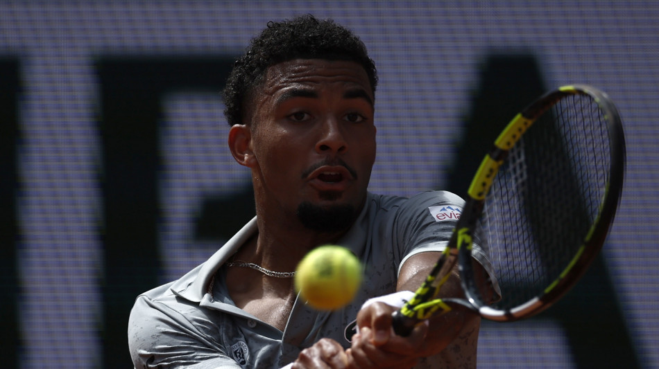 Tennis: frattura da stress, francese Fils lascia Roland Garros