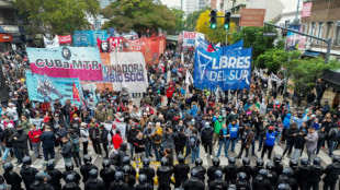 Protestos na Argentina pedem envio de alimentos para cozinhas comunitárias