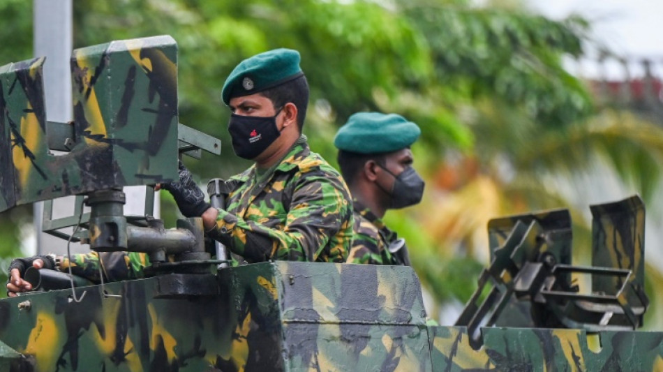 Au Sri Lanka placé sous couvre-feu, l'économie au bord de l'effondrement