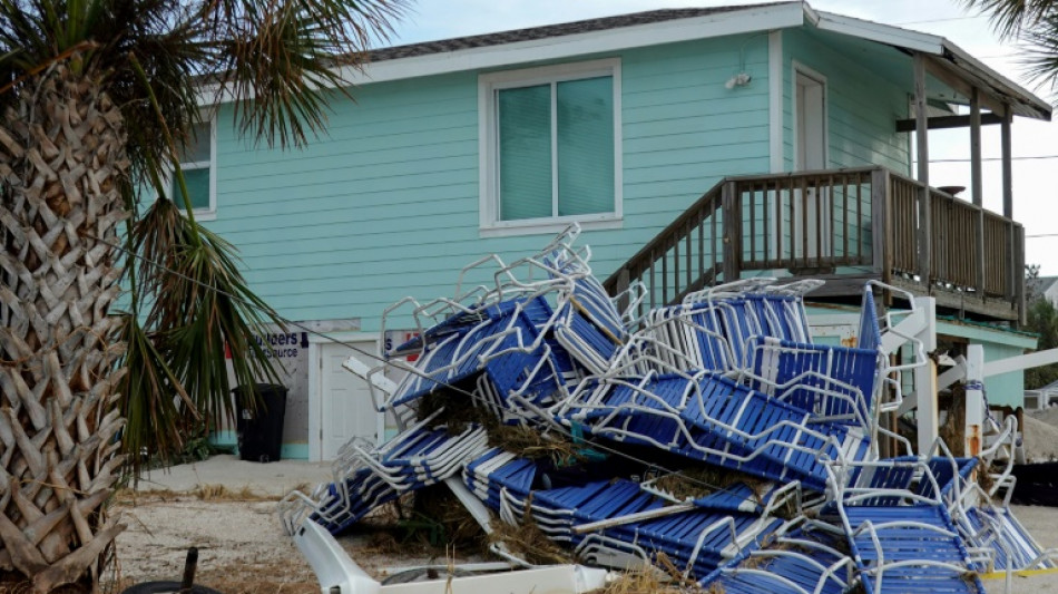 Berliner Tageszeitung Florida island starts long cleanup after