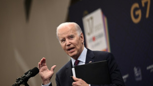 Biden retoma dif&iacute;ceis negocia&ccedil;&otilde;es para evitar um 'default' dos EUA