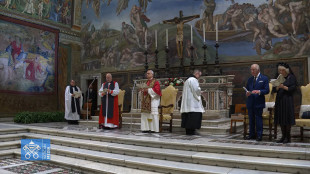 Il Papa e Carlo, storica preghiera insieme in Sistina