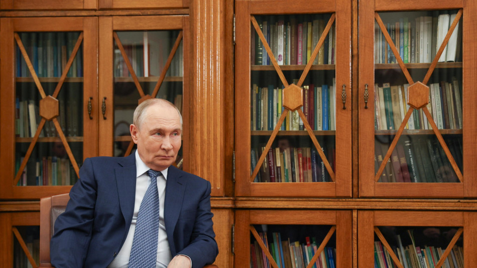 Putin, a scuola spiegare la guerra in Ucraina utilizzando la catena alimentare