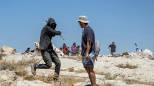 Inspirados por su fe, activistas jud&iacute;os se enfrentan a los colonos para proteger a los palestinos