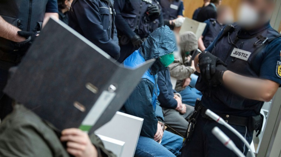 Urteil in Stuttgarter Prozess um mutma&szlig;lich rechtsextreme Gruppe S. erwartet