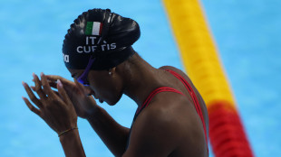 ++ Europei nuoto: Curtis record del mondo nei 50 dorso in 26"63 ++