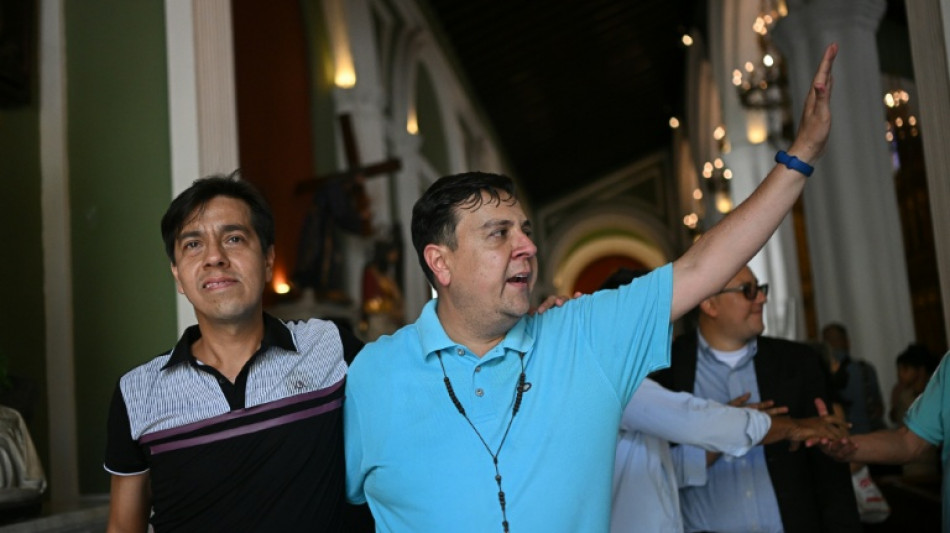 Venezuela: "1675 jours" de prison "trop de douleur pour un &ecirc;tre humain", dit l'activiste Tarazona lib&eacute;r&eacute;