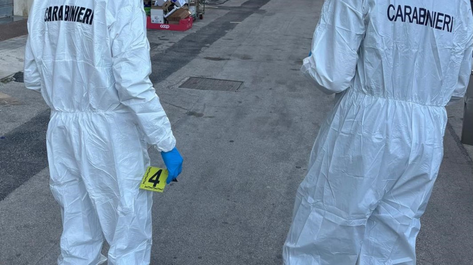 Donna accoltellata dall'ex nel Siracusano, &egrave; grave