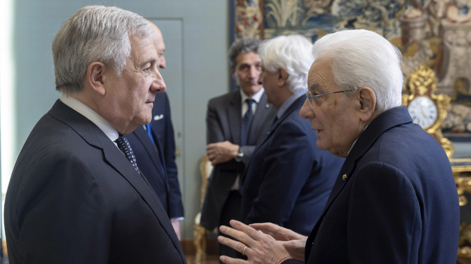 Iran: Tajani, strappare foto Mattarella &egrave; atto ostile contro l'Italia